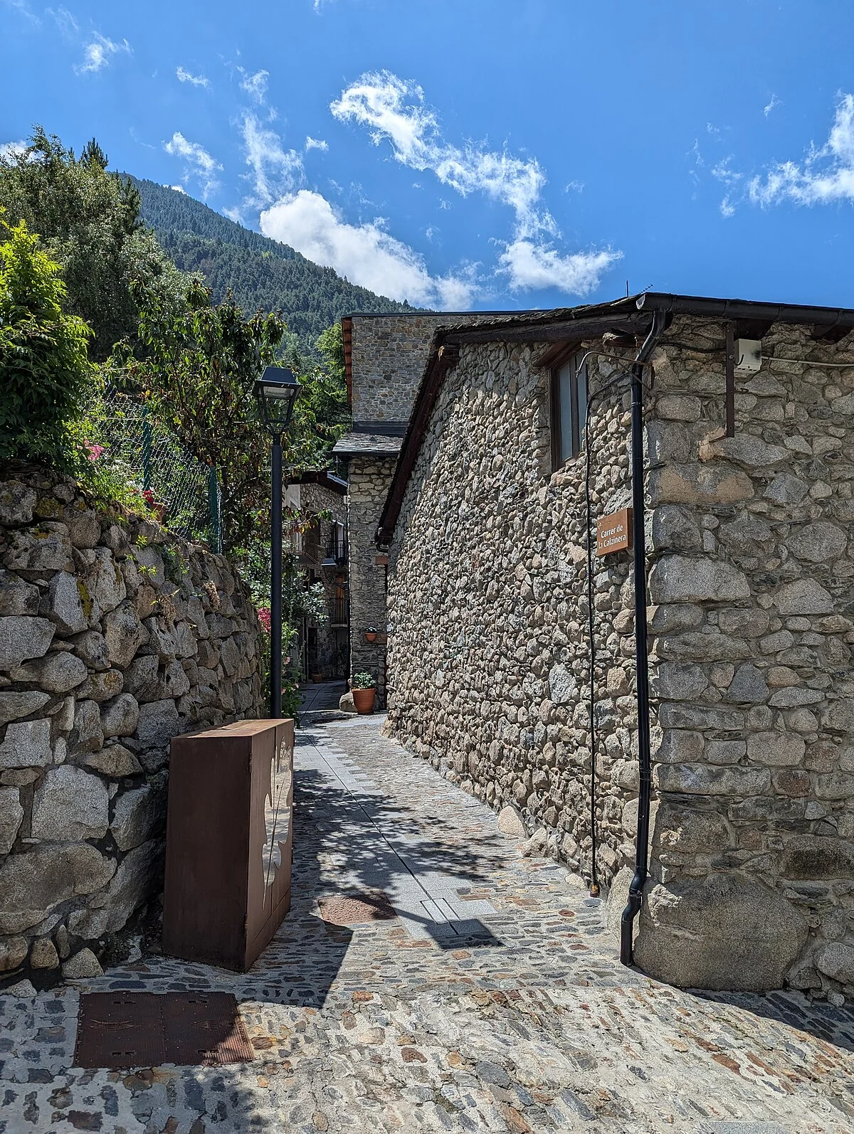 Carrer de la Calzinera in Encamp