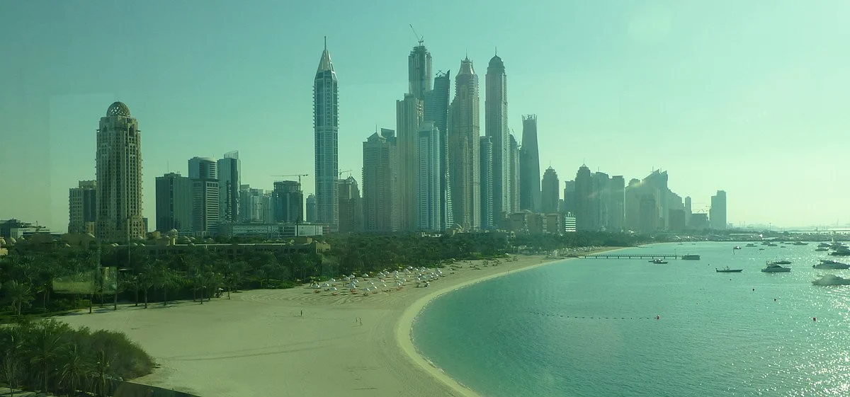 Blick aus der Monorail auf die Dubai Marina