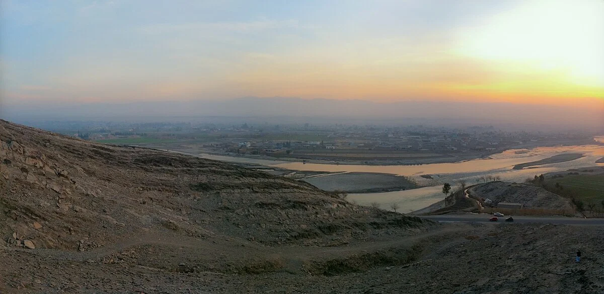 Wanderung nördlich des Kabul-Flusses