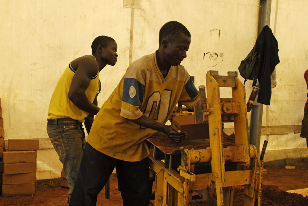 Luvale-Bantuvolk: Ausbildungszentrum bei Lwena, Moxico, Angola – mitfinanziert mit Mitteln der Kampagne „Dein Tag für Afrika“ von Aktion…