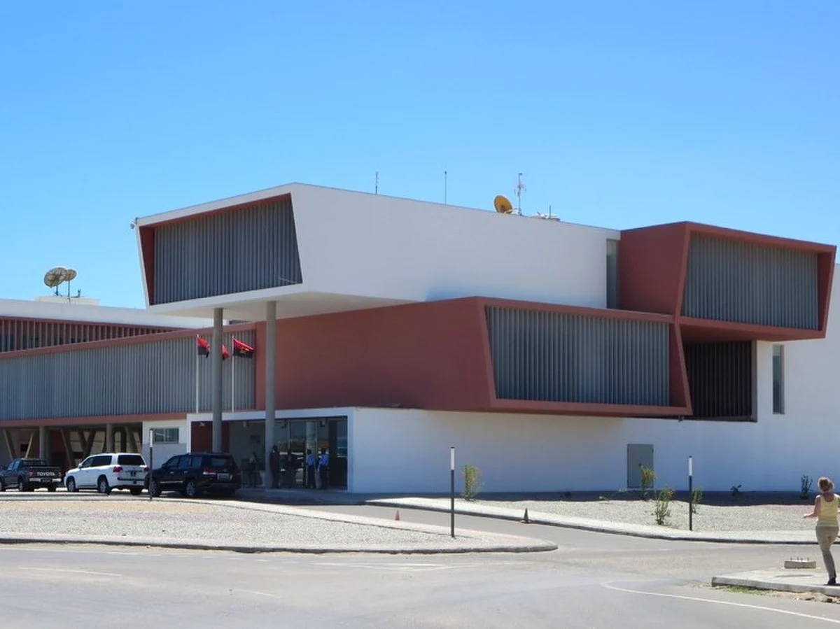 Das neue Provinzregierungsgebäude in Moçâmedes