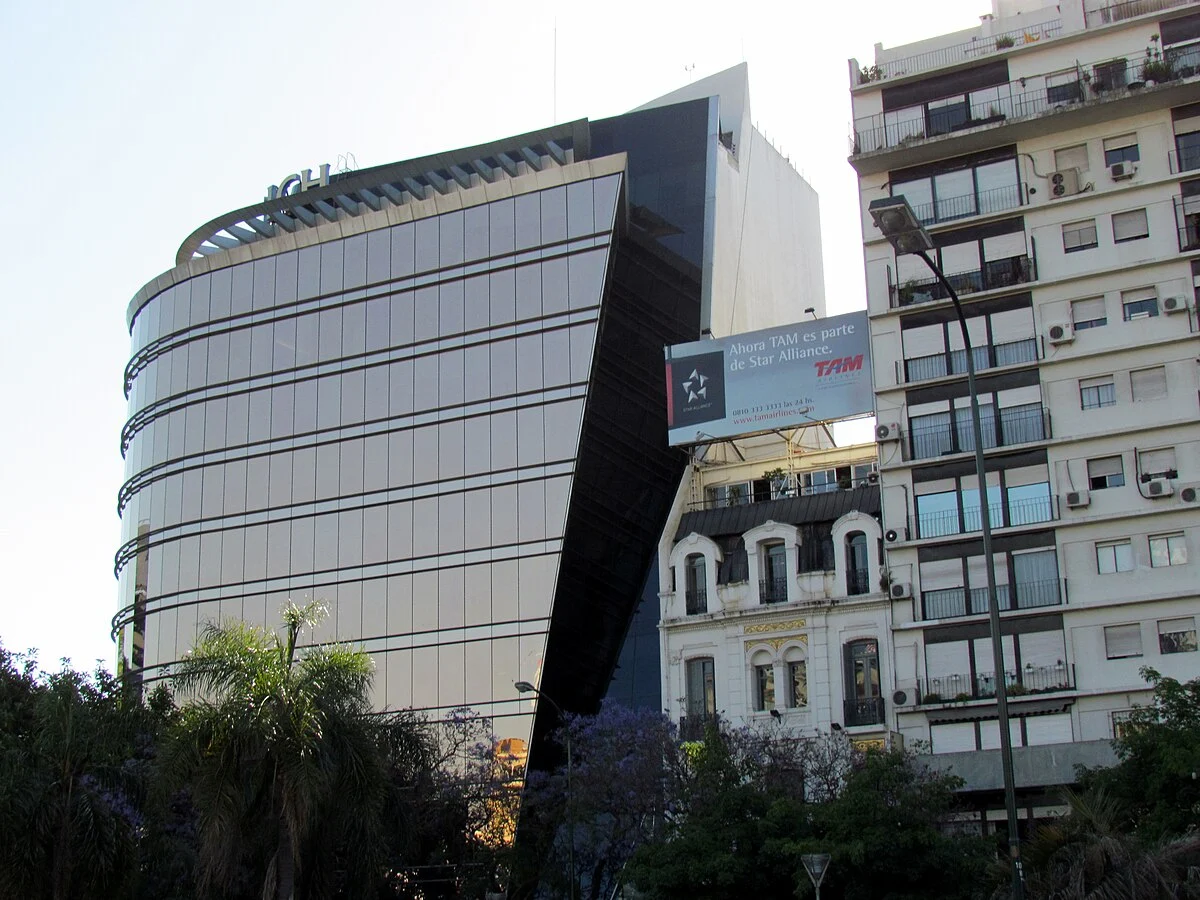 Das Hochhaus Libertad Plaza in Buenos Aires