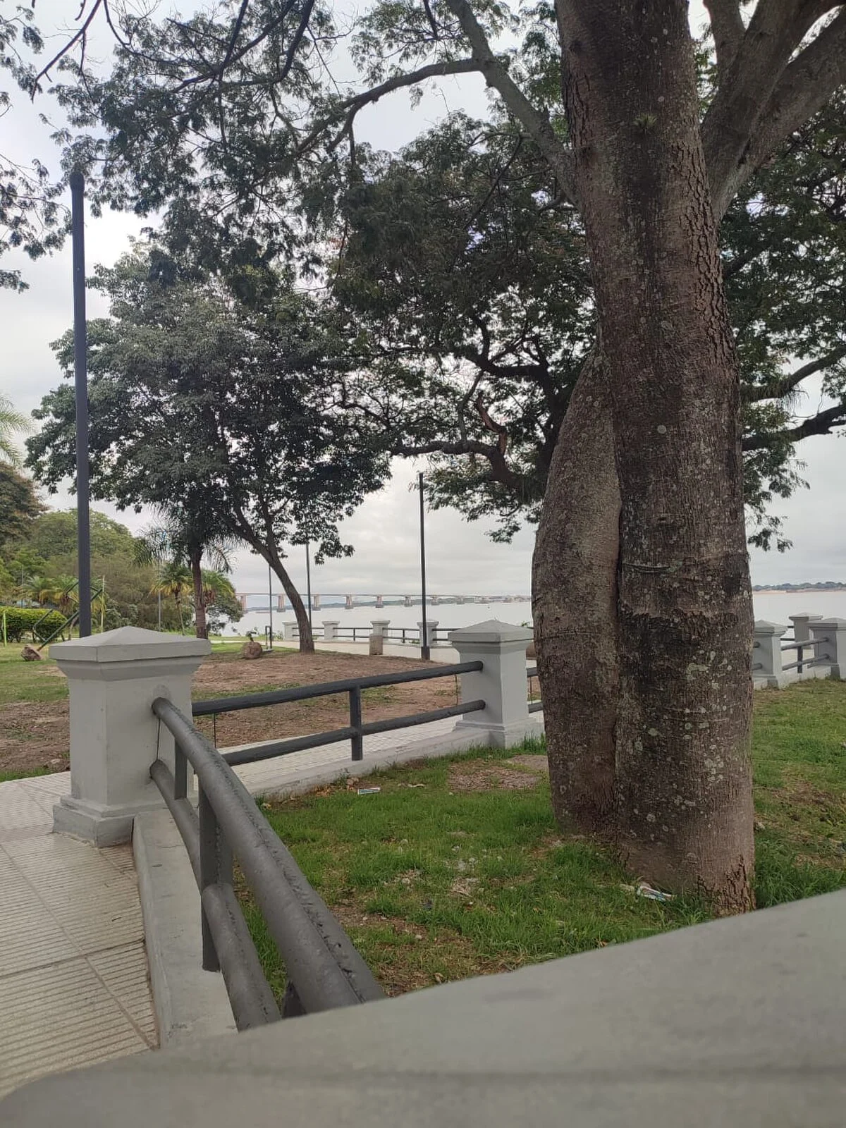 Die Uferpromenade von Corrientes