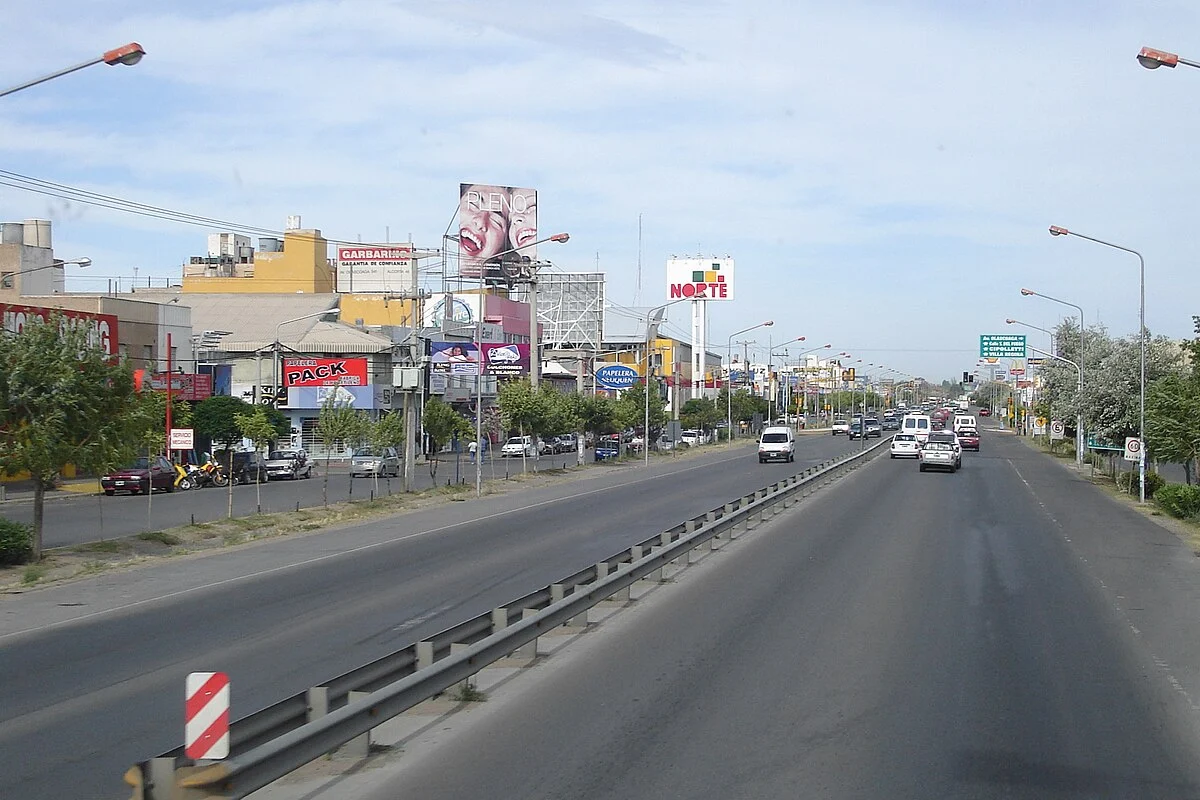 Die Nationalstraße 22 in Neuquén