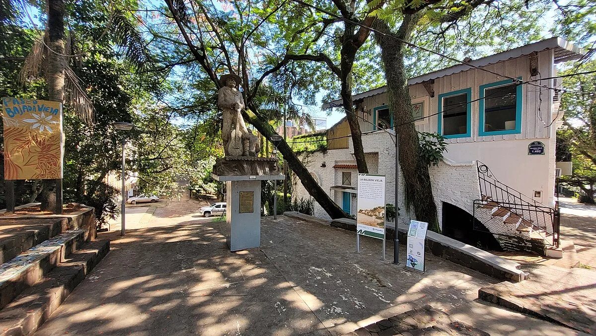 Die Promenade Bajada Vieja in Posadas