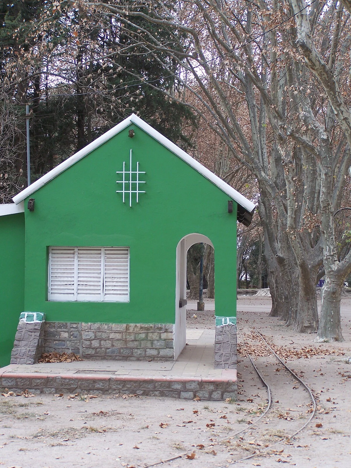 Kleiner Bahnhof im Parque Sarmiento von Río Cuarto