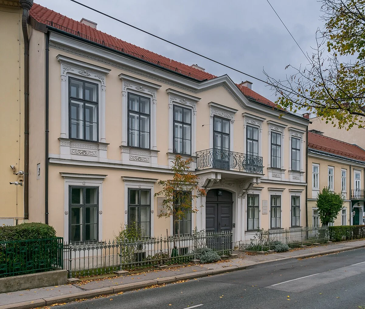 Haus in der Maxingstraße in Wien