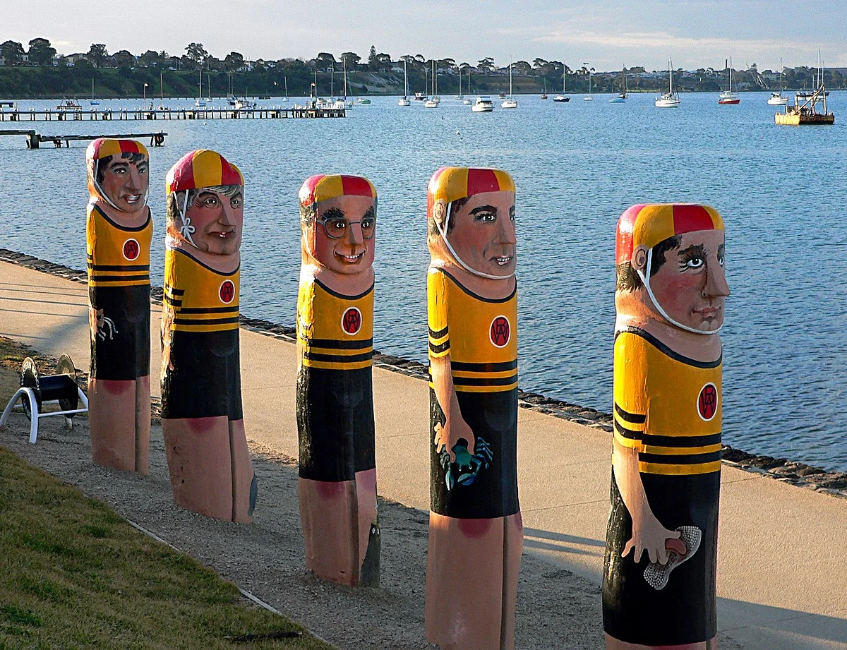 Die bemalten Holzpoller von Geelong