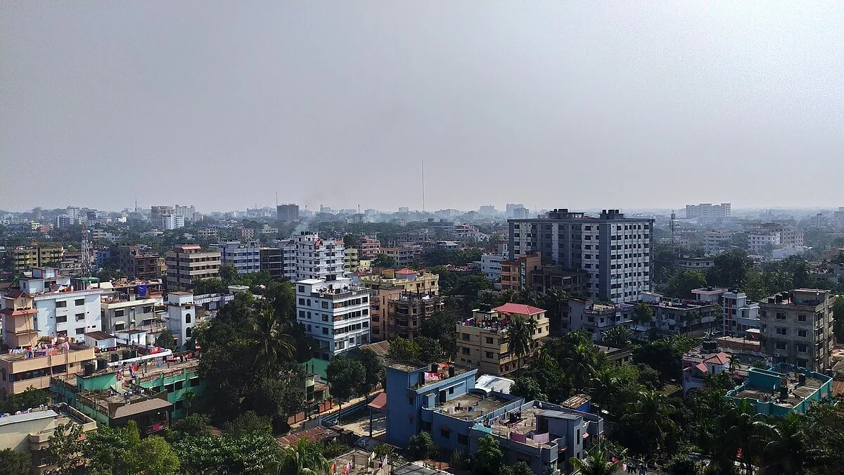 Blick über Sylhet vom Madina Market