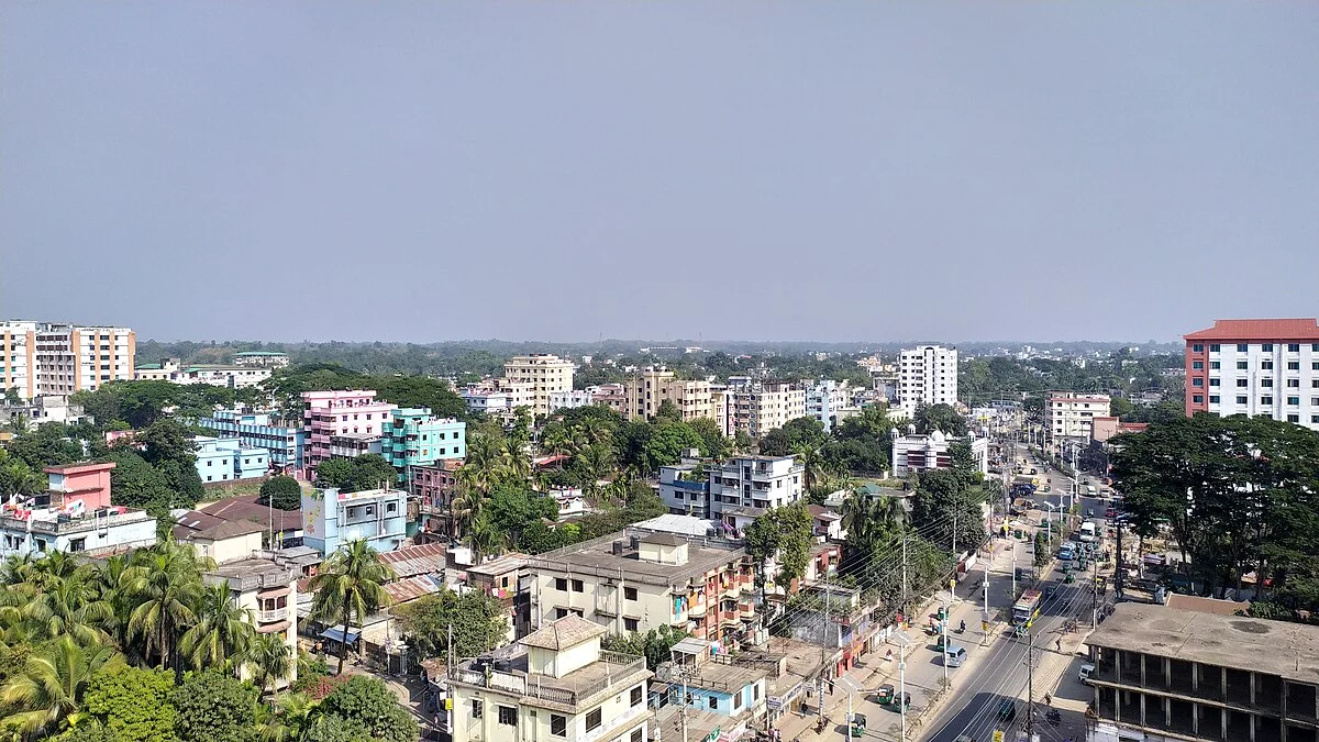 Blick über Sylhet vom Madina Market