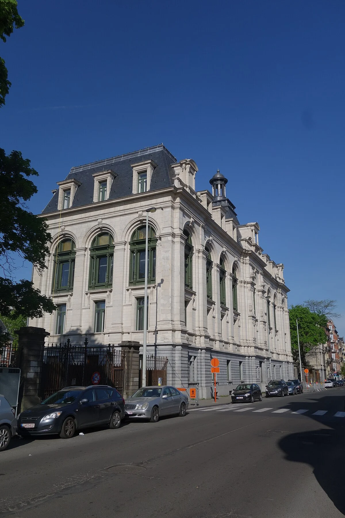 Die ehemalige Tierarzneischule in Cureghem