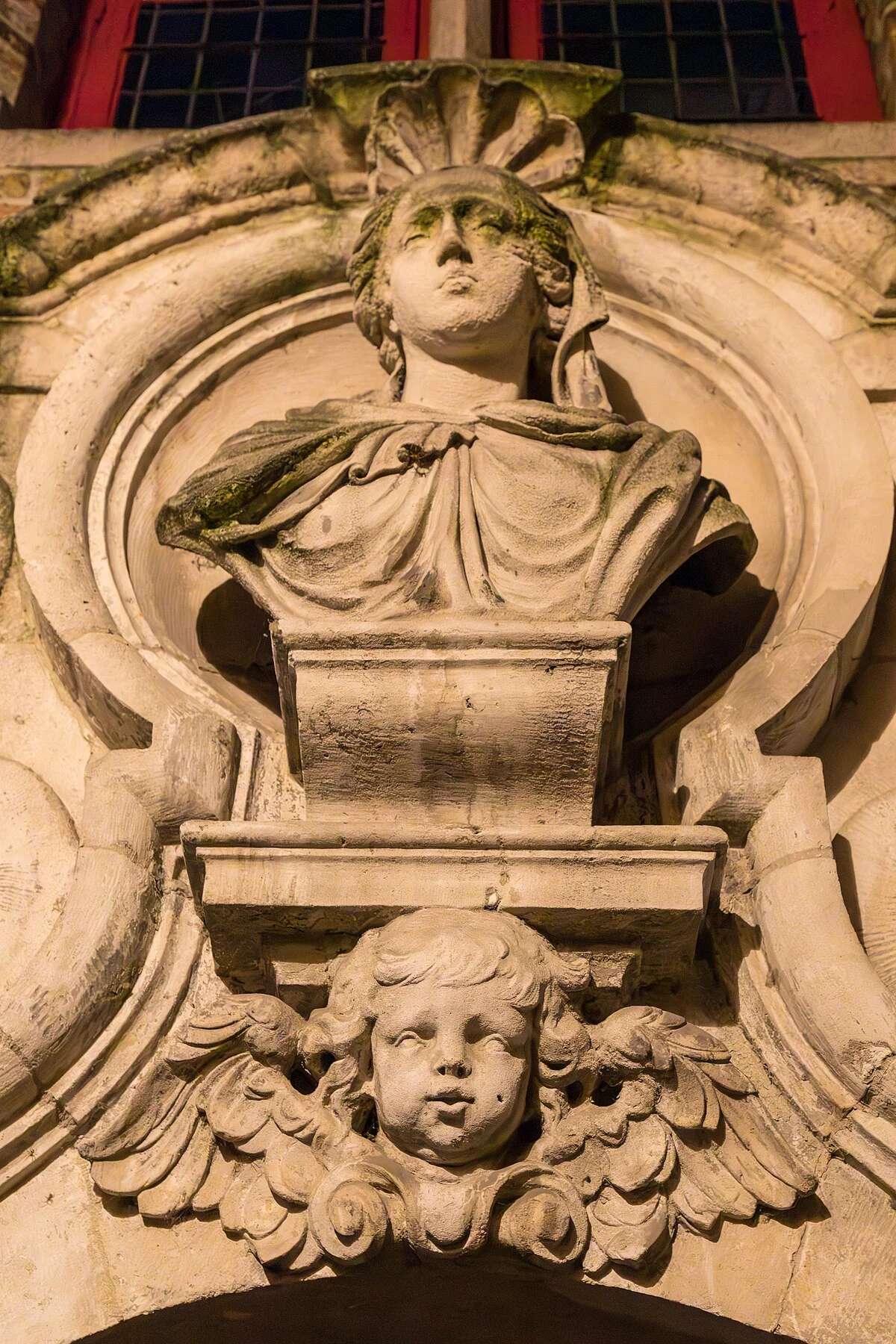 Skulptur am Rathaus, Brügge, Belgien