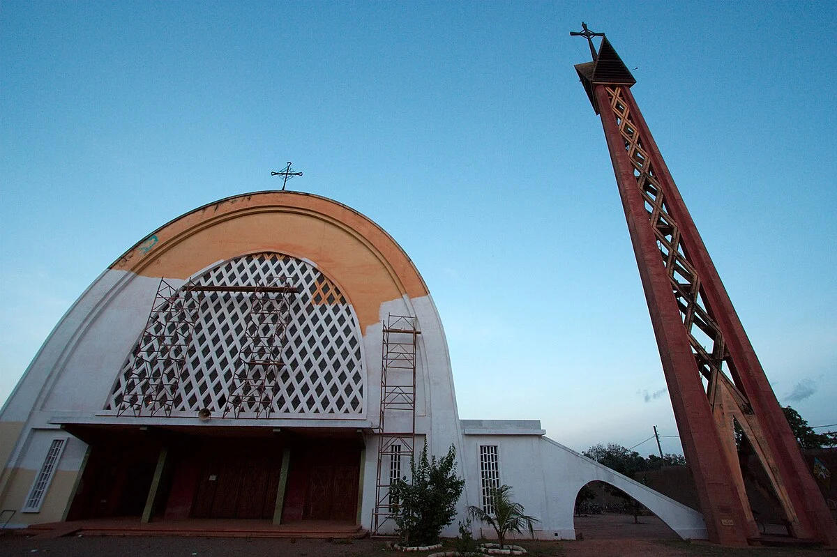 Die Kathedrale Notre-Dame de Lourdes en Bobo-Dioulasso, Burkina Faso.