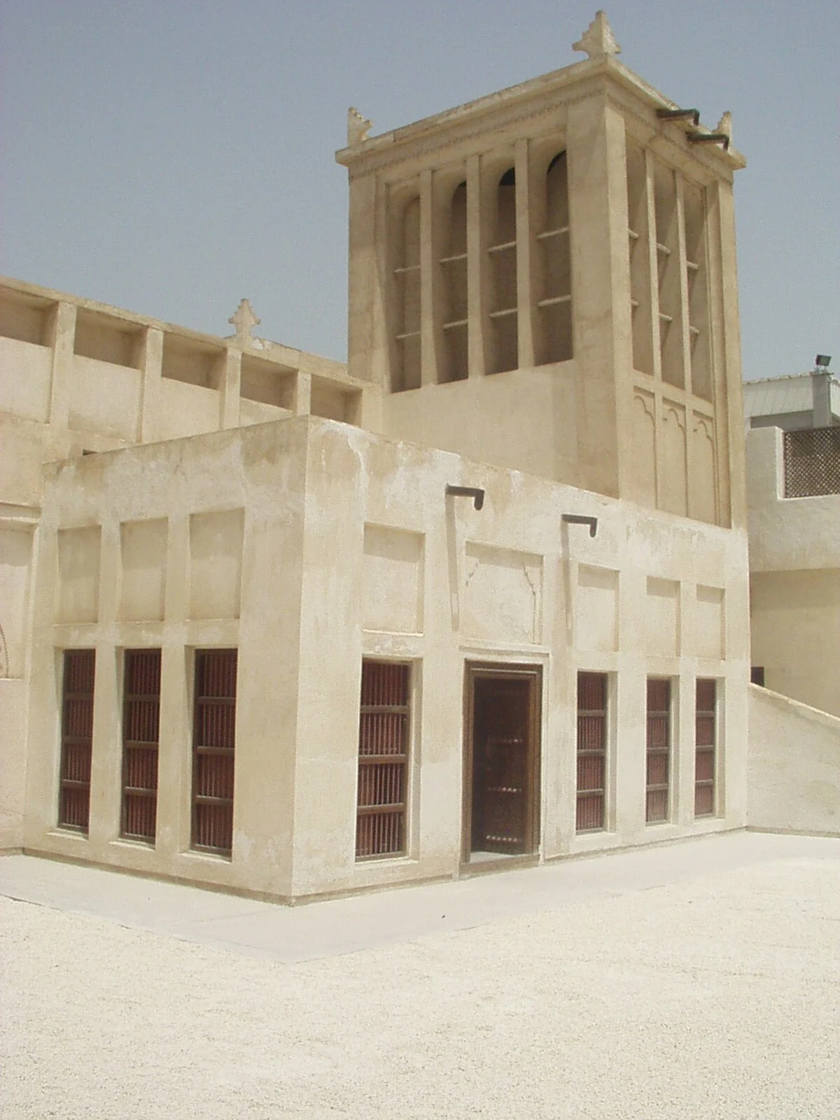Das restaurierte Haus von Scheich Isa bin Ali mit Windturm in Muharraq