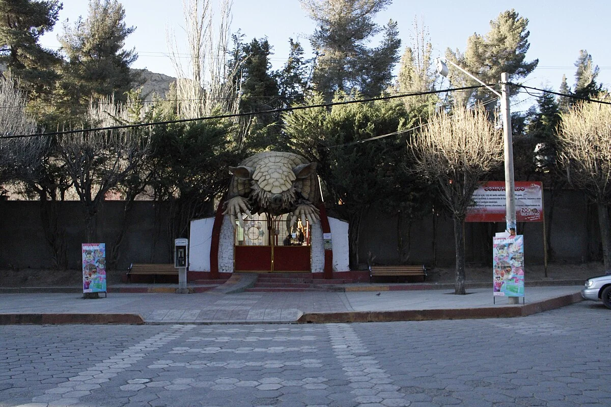 Eingang zum Zoo von Oruro