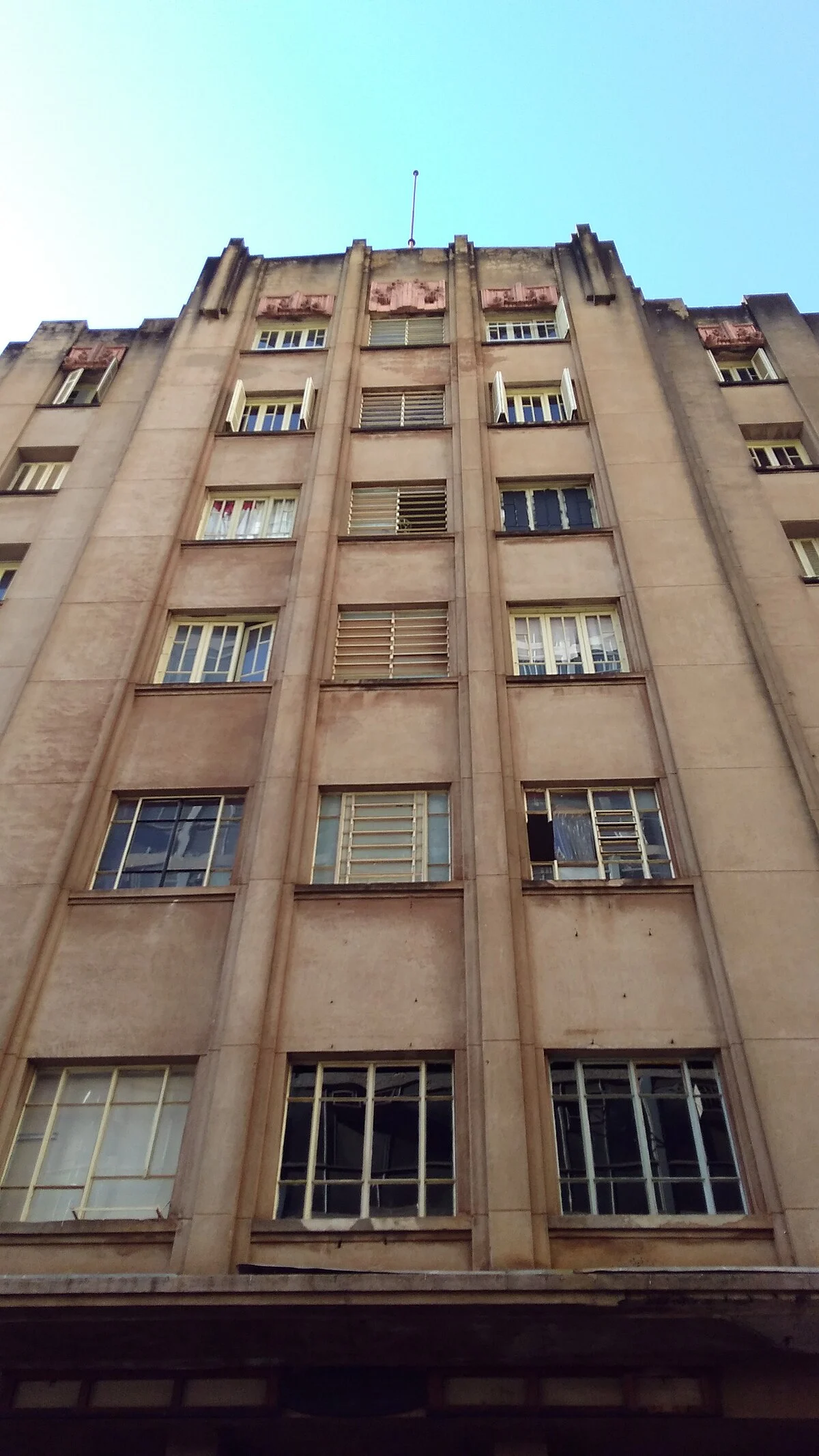 Das Diederichsen-Gebäude in Ribeirão Preto