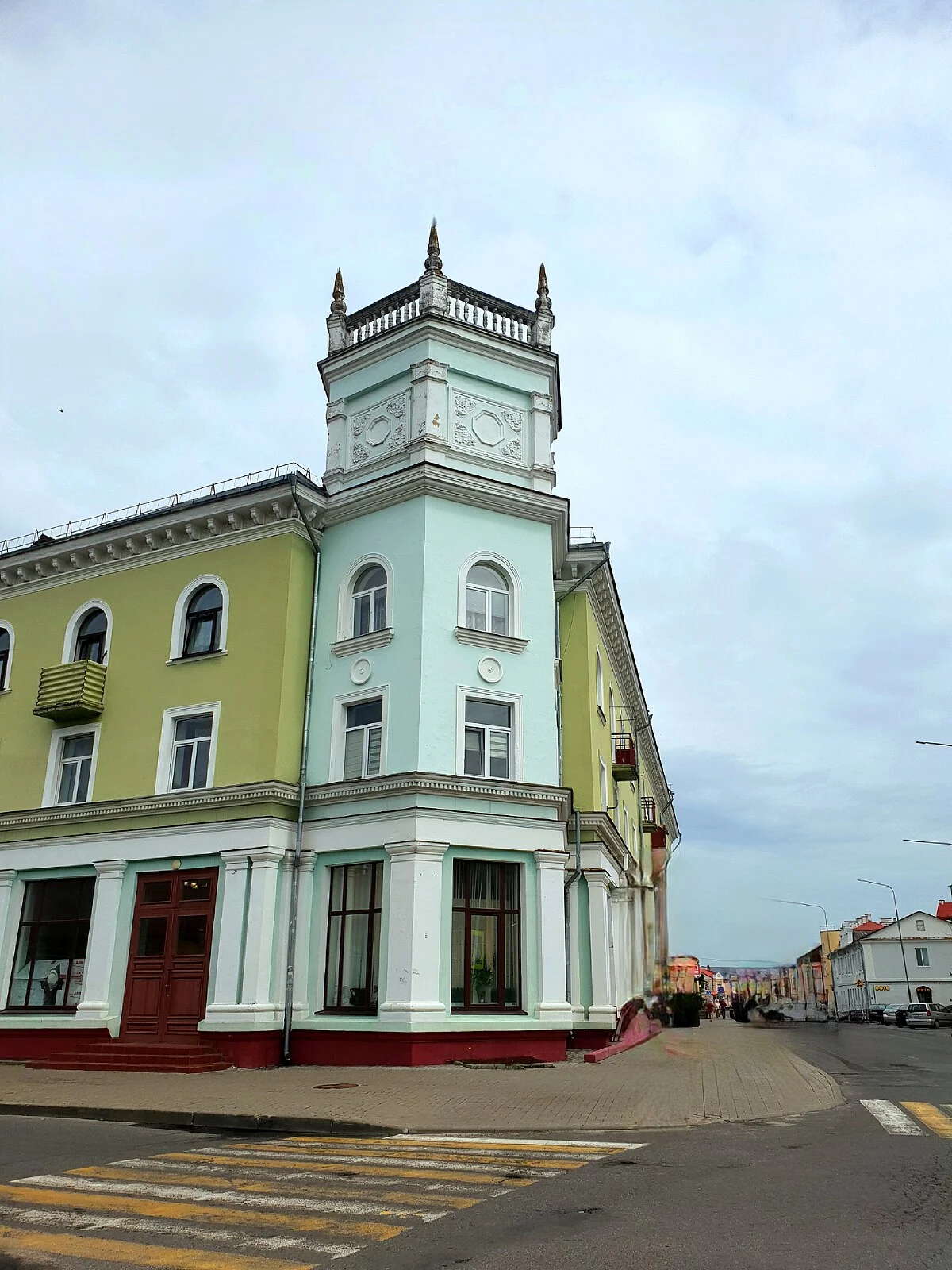 Ehemaliges Kaufhaus im Stil des Stalin-Empire in Pinsk