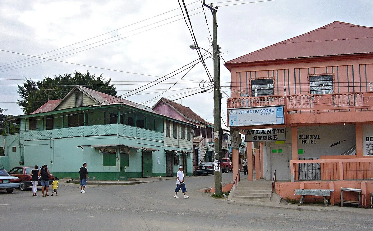 Hauptstraße von San Ignacio, Belize