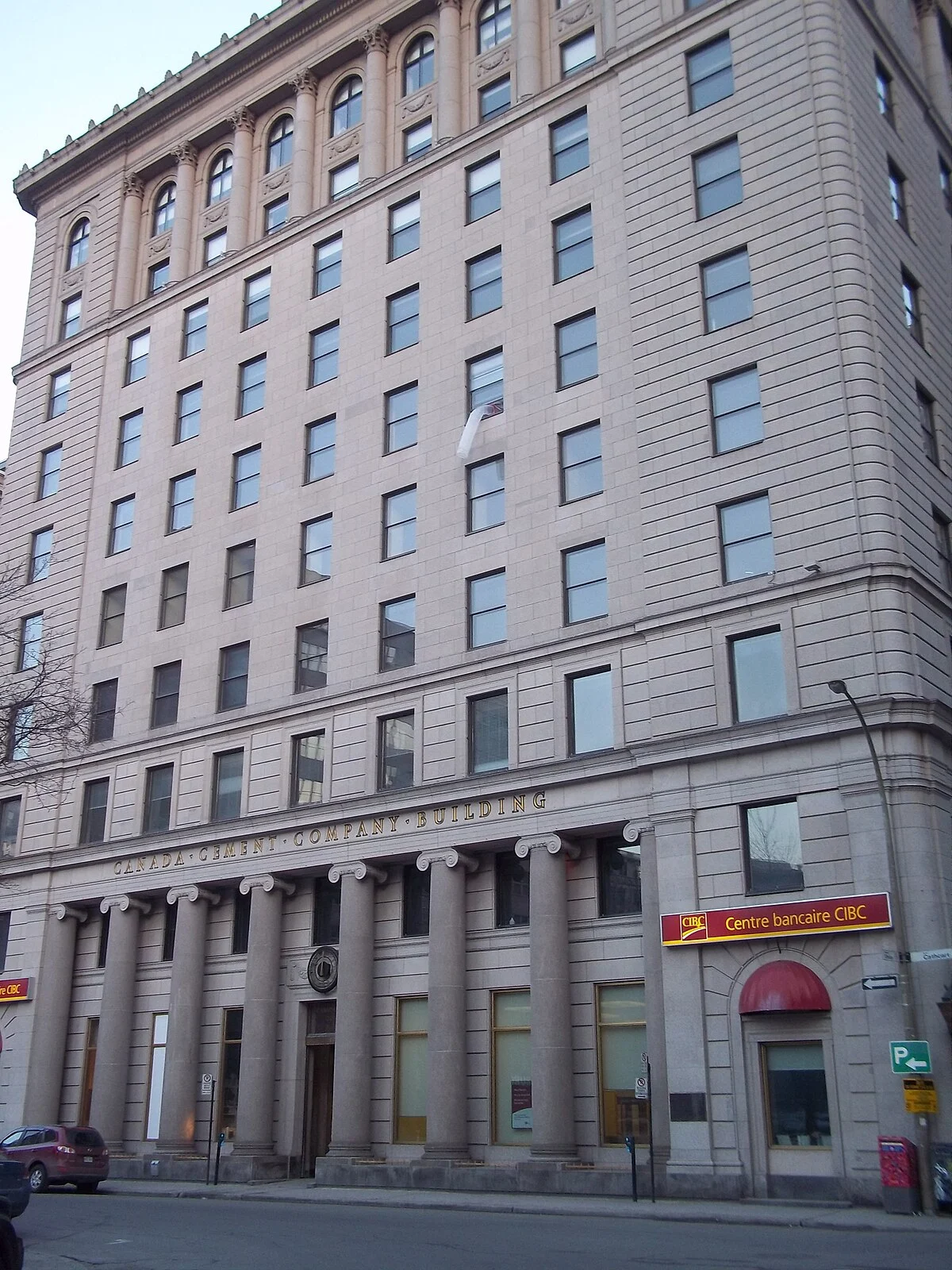 Das Canada Cement Building am Square Phillips in Montreal
