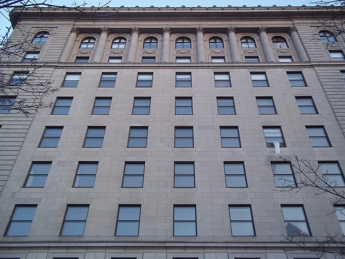 Das Canada Cement Building am Square Phillips in Montreal