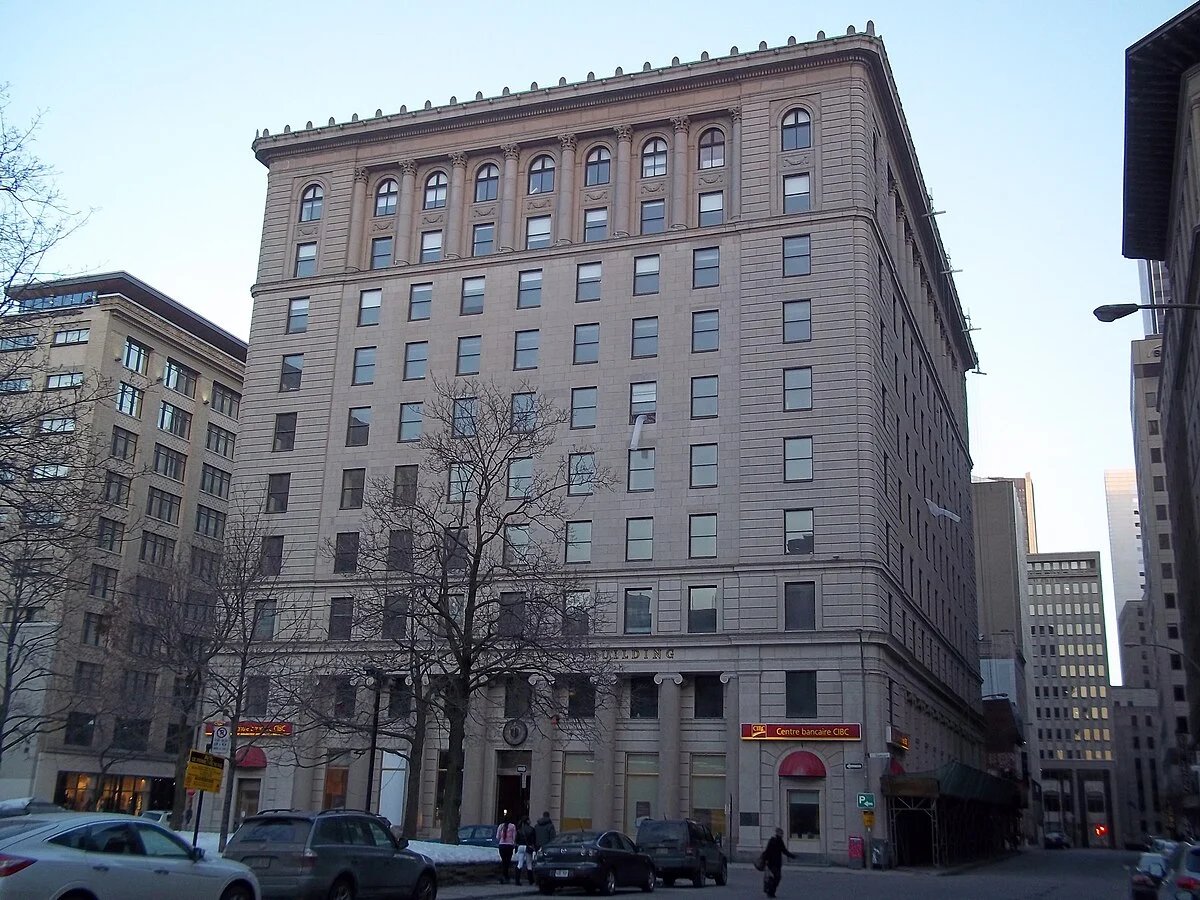 Das Canada Cement Building am Square Phillips in Montreal