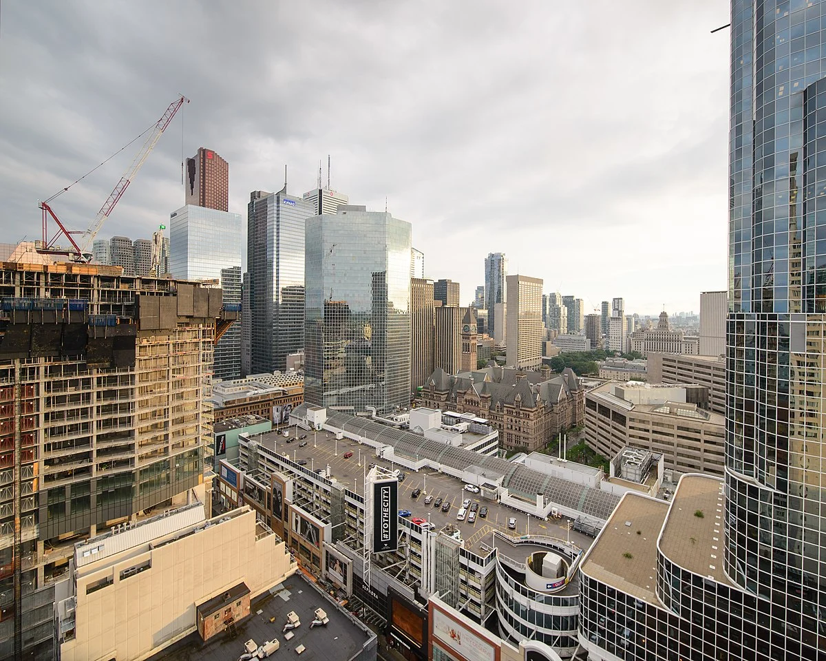 Das Finanzviertel von Toronto mit dem alten Rathaus