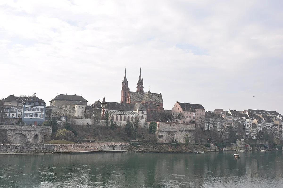 Der Rhein mit dem Basler Münster