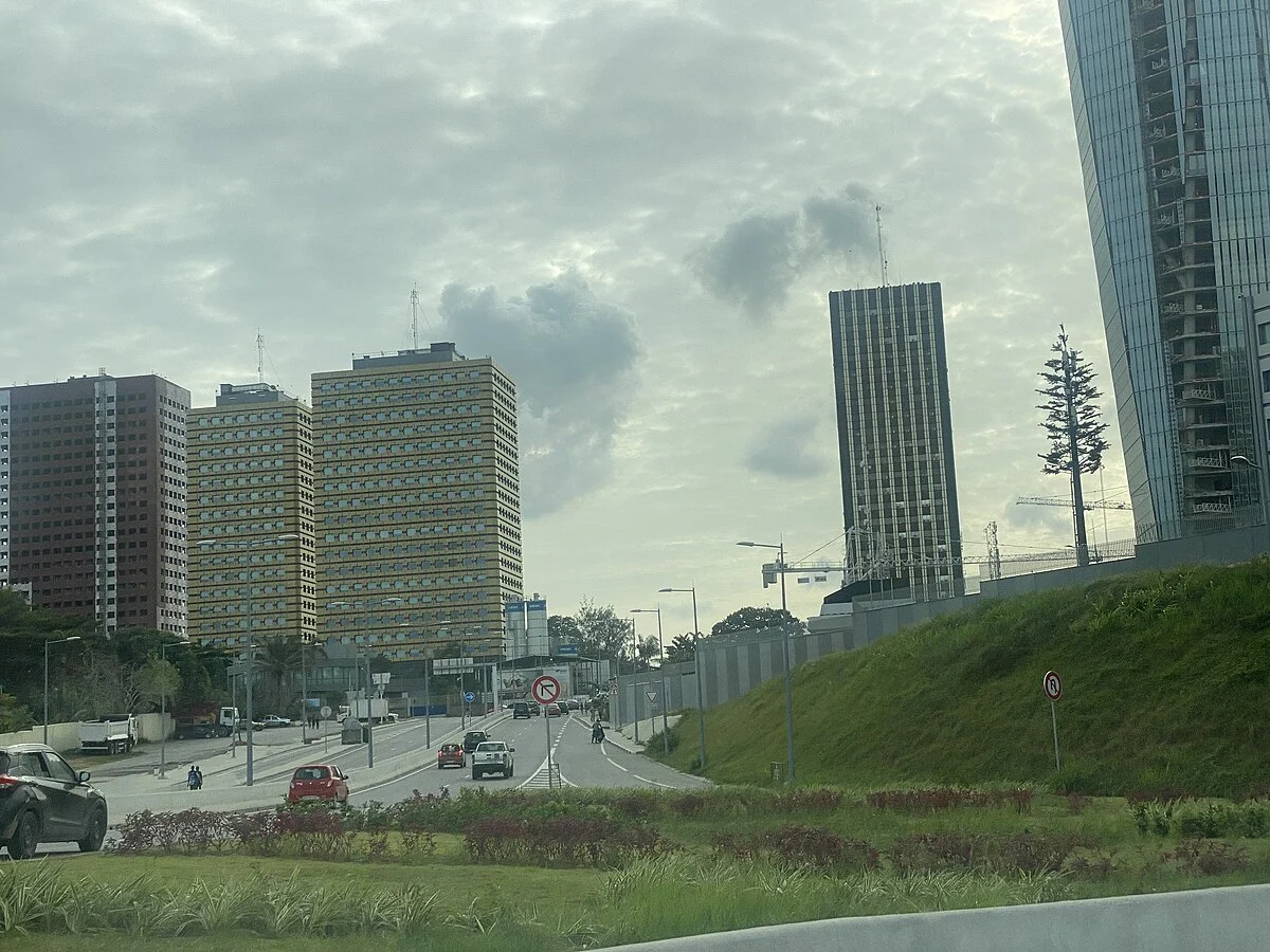 Straßenszene in Abidjan