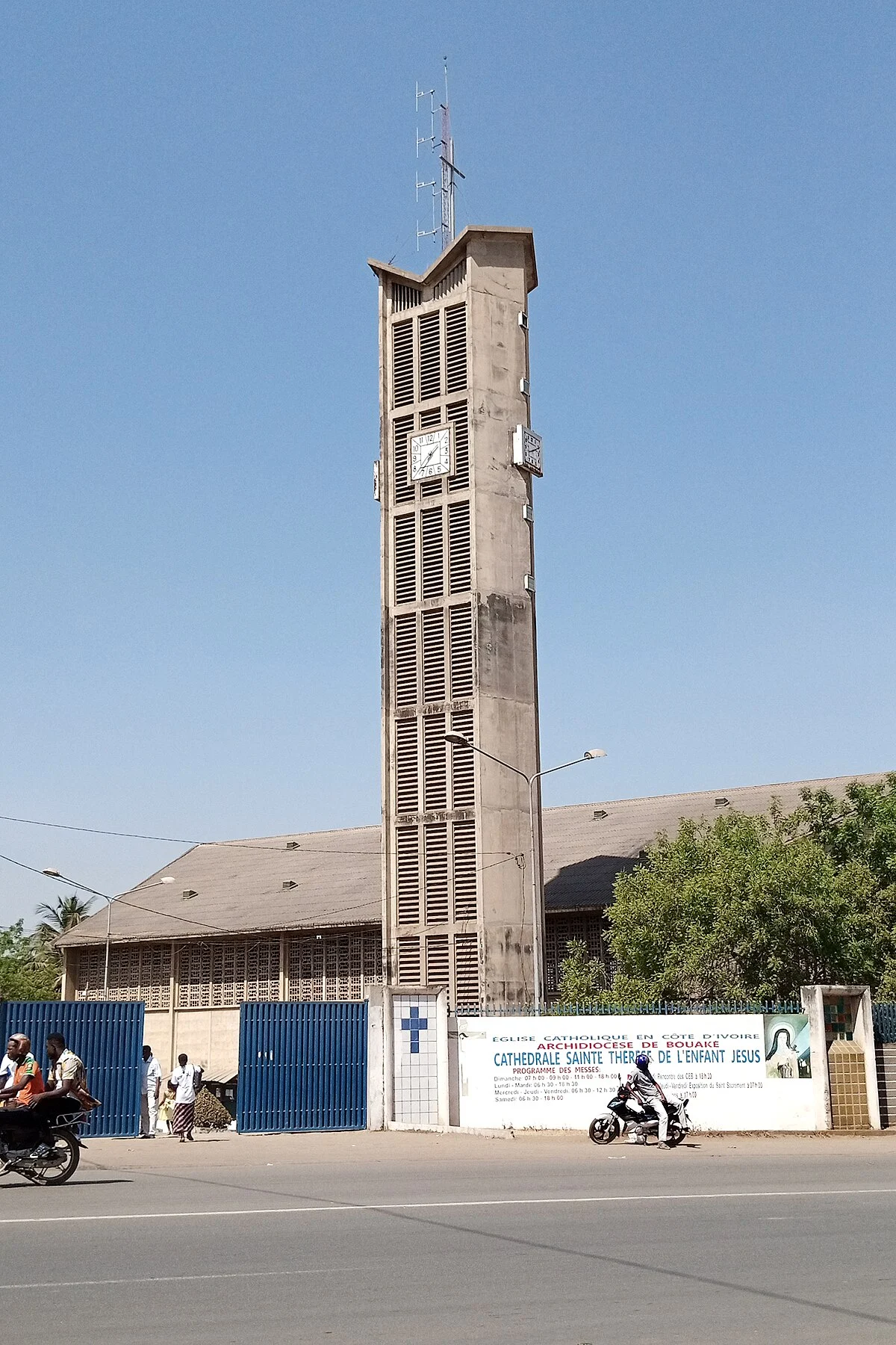 Die Kathedrale Sainte-Thérèse in Bouaké