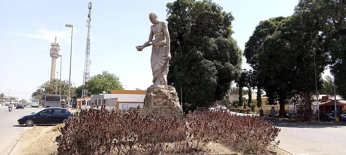 Statue des Stadtgründers Gbêkê in Bouaké