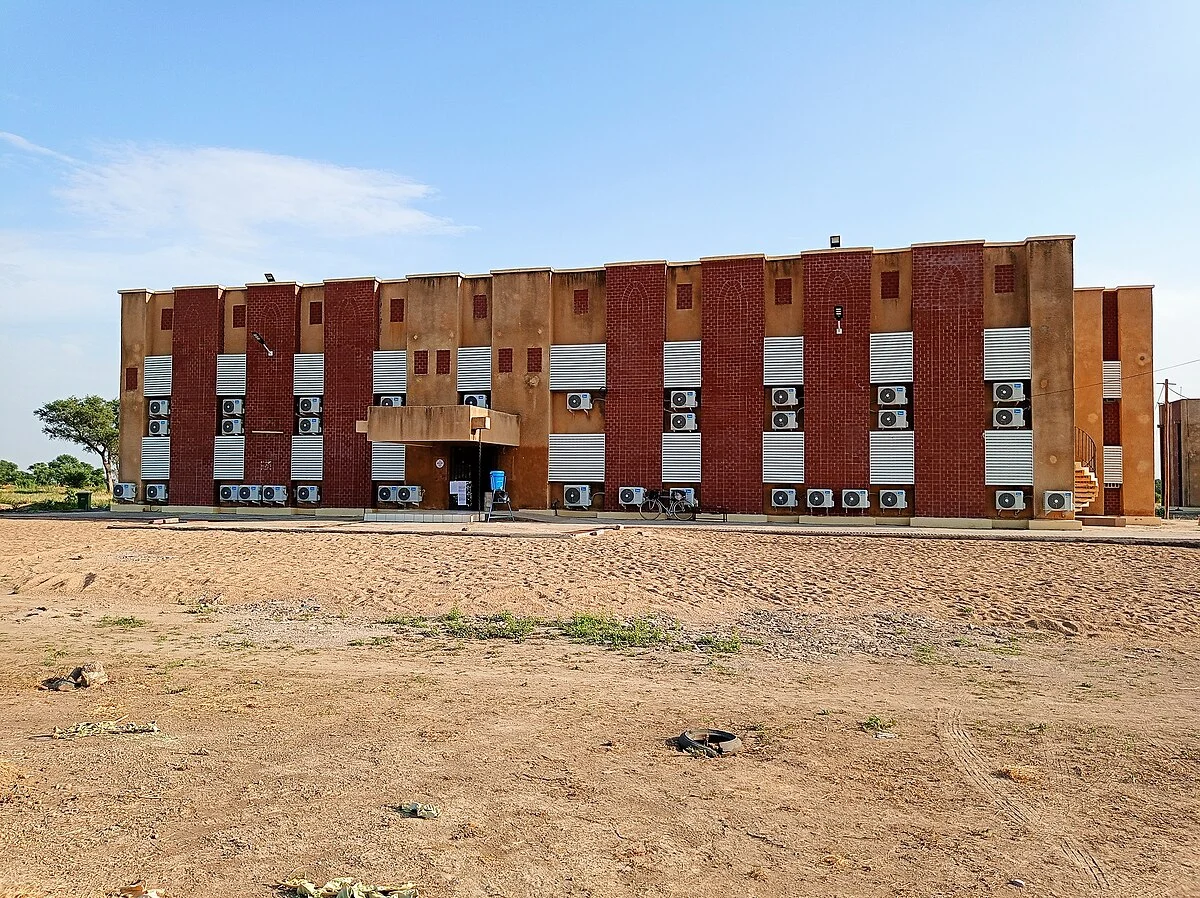 Das Rektorat der Pädagogischen Hochschule in Maroua