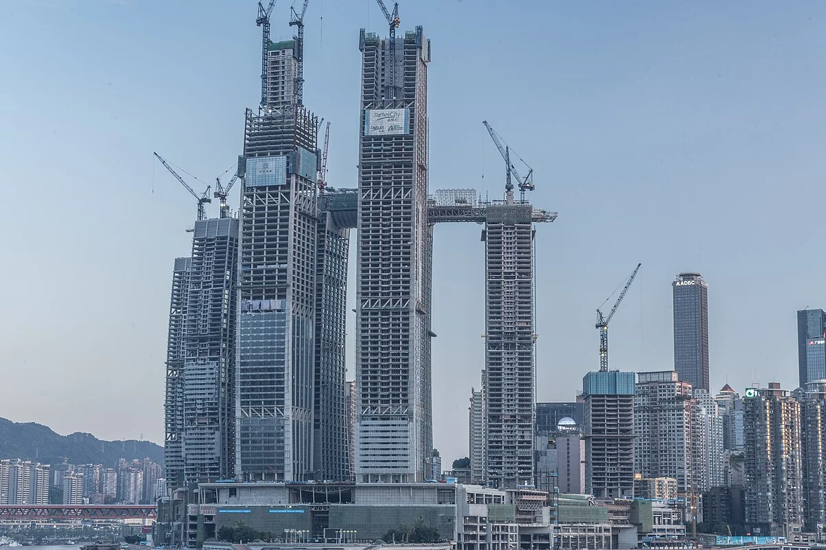 Bau der Raffles City in Chongqing