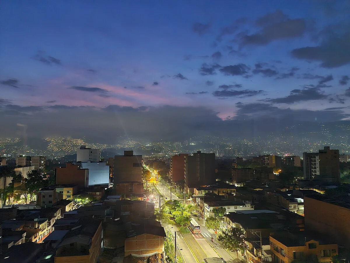 Das Viertel Belén in Medellín am Morgen