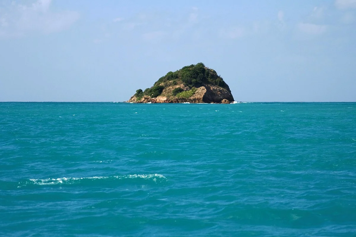 Kleine Insel vor der Küste Antiguas