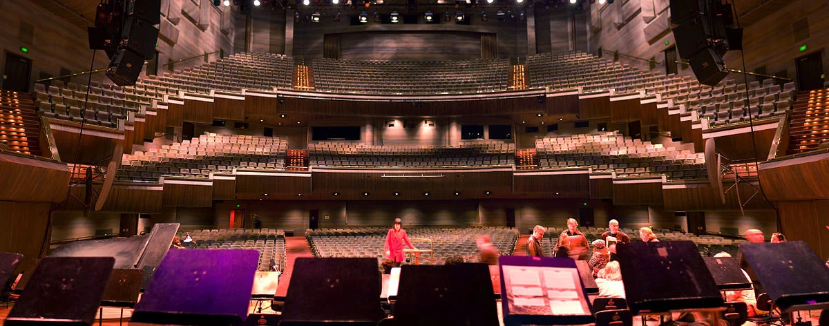 Die Hamer Hall in Melbourne von der Bühne aus