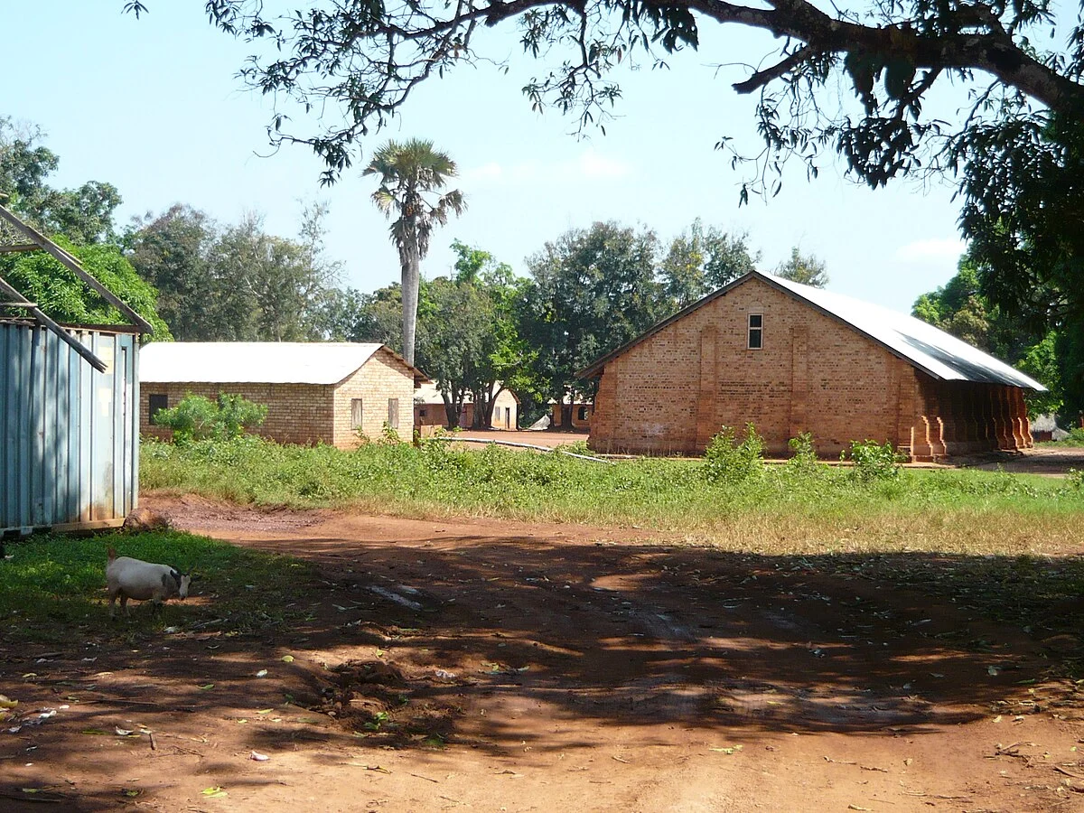 Kirche der protestantischen Mission in Obo