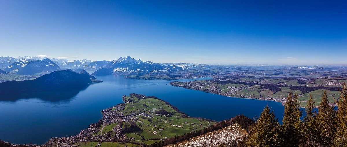 Vierwaldstättersee und Pilatus im Winter, gesehen von der Rigi