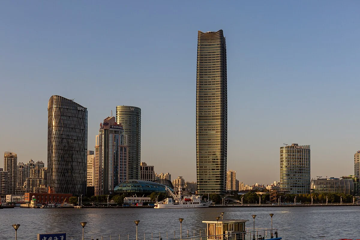 Der Bezirk Hongkou, gesehen über den Huangpu