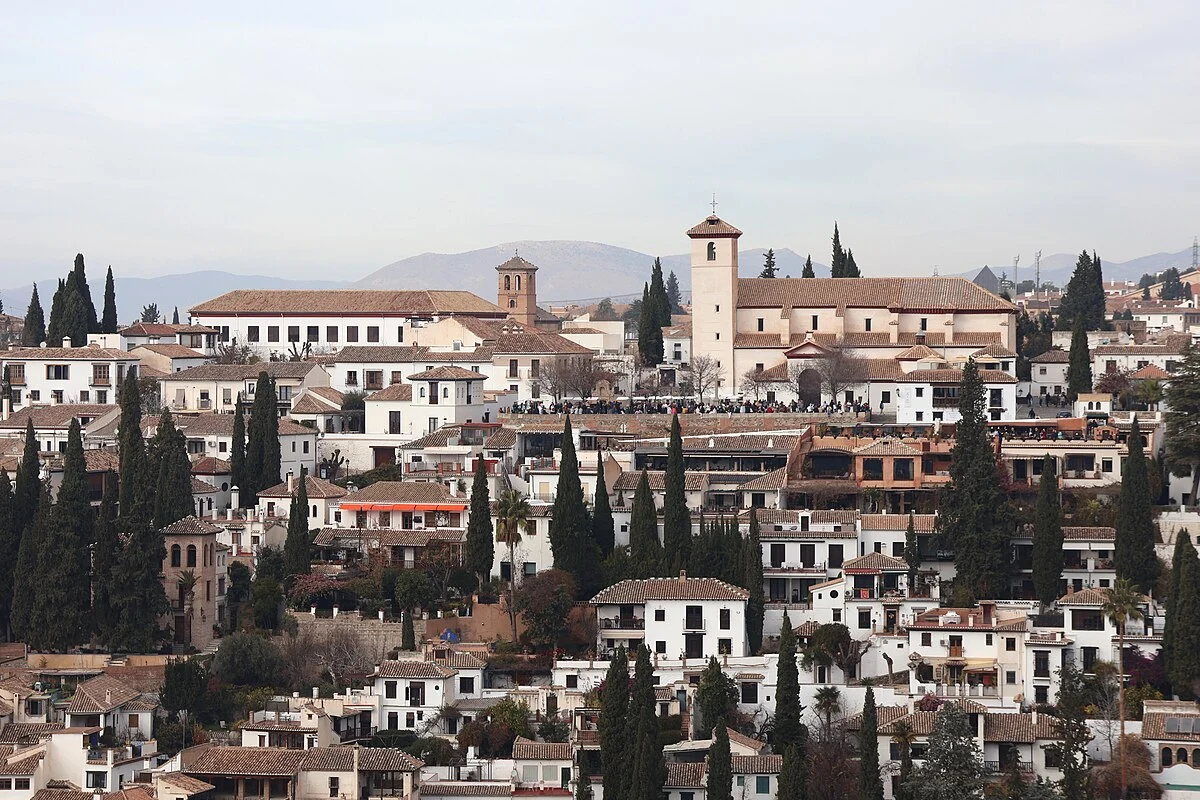 Mirador San Nicolas Albayzin, view from near Torre del Cubo, Alhambra, in January 2025