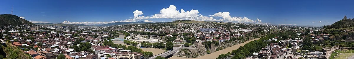 Tiflis, gesehen von der Festung Narikala