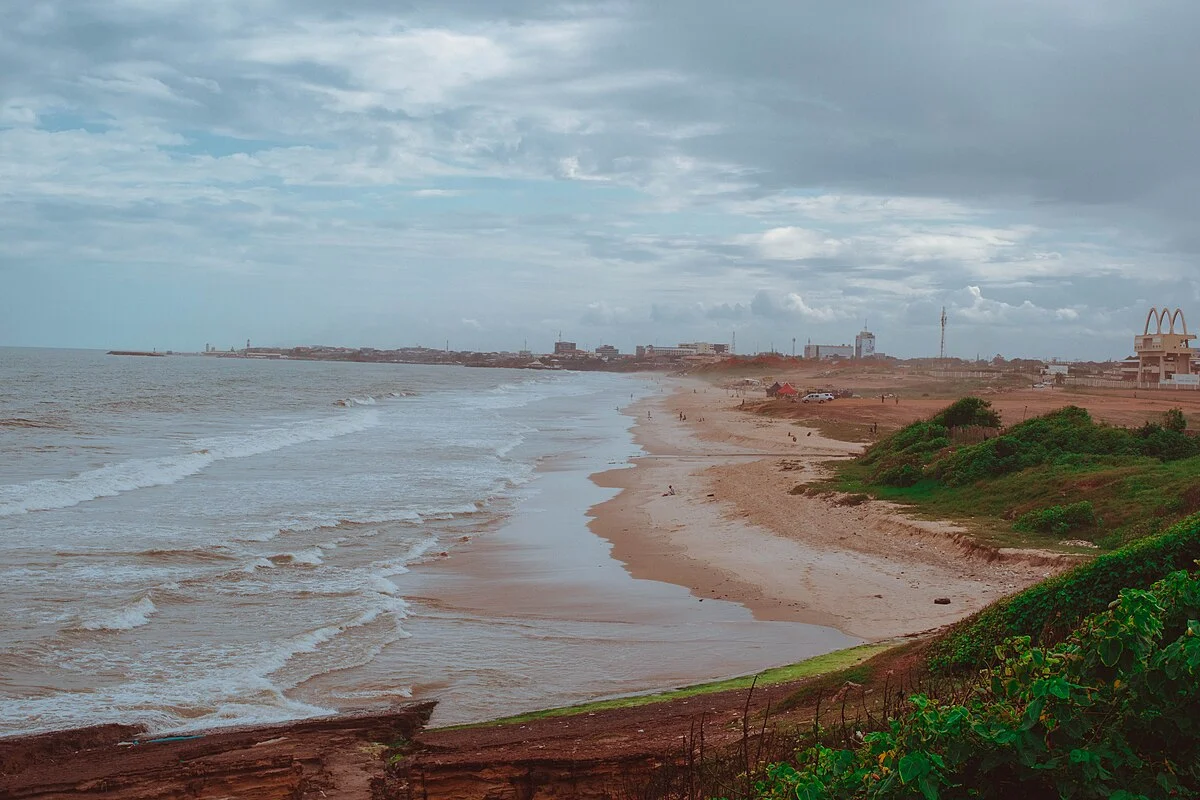 Der Strand Borla Beach in Accra