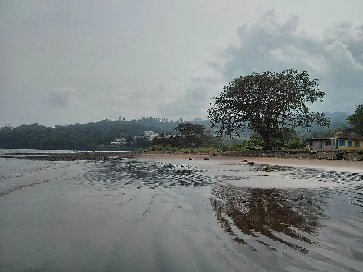 Riaba, vom Strand aus gesehen