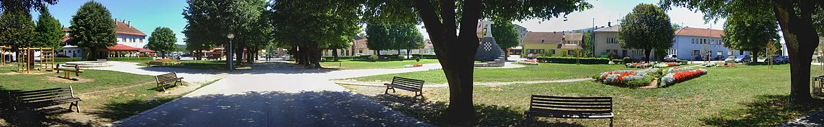 Park im Zentrum von Slunj
