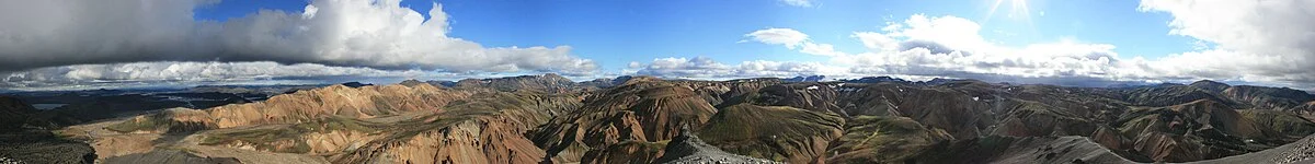 Blick vom Bláhnúkur in Landmannalaugar