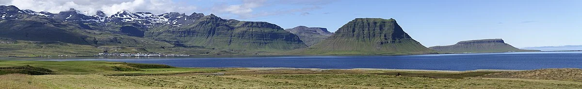 Grundarfjörður mit dem Kirkjufell