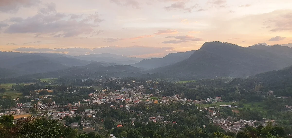 Berglandschaft bei Kadugannawa