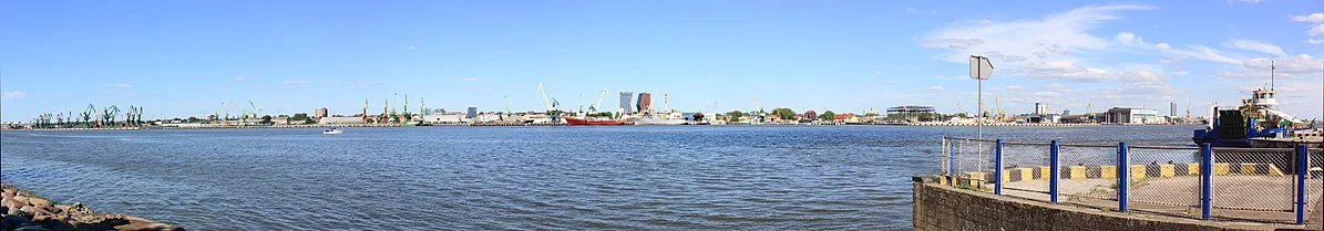 Der Hafen von Klaipėda, gesehen von Smiltynė