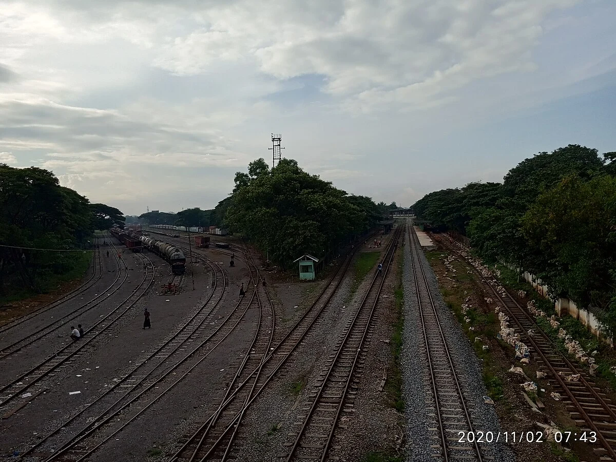 Bahnhof Ma Hlwa Gone