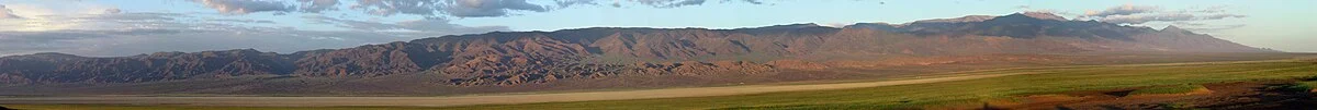 Ikh Bogd Uul, Berg im Gobi Altai-Gebirge, Bayankhongor Aimag, Mongolei.