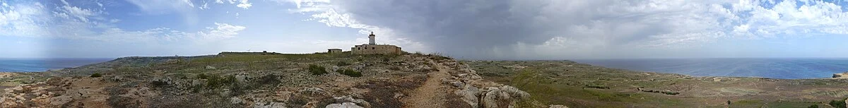 Panorama in der Nähe des Giordan Lighthouse (Ta’ Gurdan Lighthouse) in der Nähe von Ghasri in Malta auf der Insel Gozo